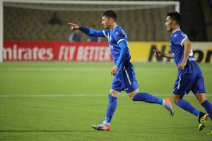 무르자예프, 2019년 AFC컵에서 이스티클롤을 상대로 득점한 후, 도르도이 비슈케크에서 뜀.