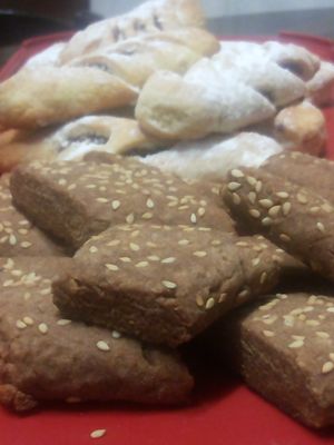 "무스타졸라" (앞)와 "쿠두레디" (뒤).