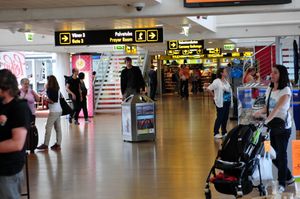 터미널 환승 구역