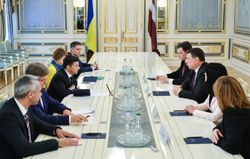 우크라이나 대통령 볼로디미르 젤렌스키와 라트비아 대통령 라이몬즈 베요니스의 우크라이나-라트비아 회담