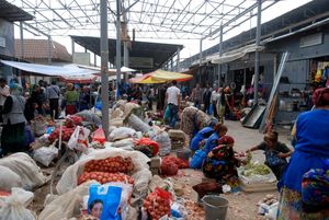 투르순조다 중앙 시장