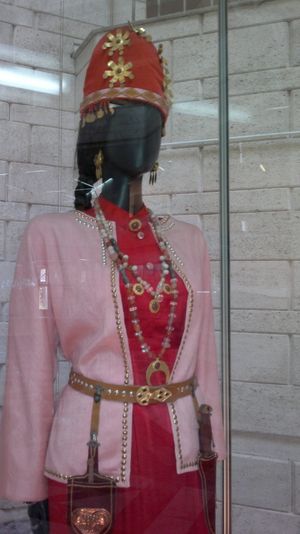 강거 여성의 재건, 기원전 2세기-서기 4세기, 고고학자 A.N. 포두쉬킨 제작. 카자흐스탄 중앙 국립 박물관