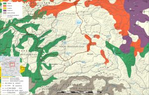 녹색은 타지크인 및 파미르인, 오렌지는 키르기스인, 보라색은 위구르족