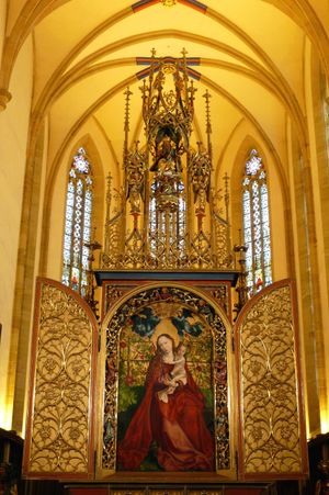 마르틴 섕가우어의 장미 정원의 성모는 도미니크 교회 내부에 있다