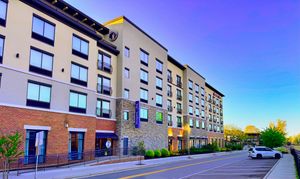 블루 리지의 햄튼 바이 힐튼