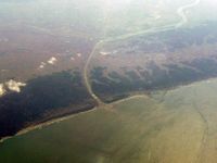 야히코 산 산기슭을 관통하여 시나노강과 동해를 연결하는 우회 방수로인 오코즈 분수