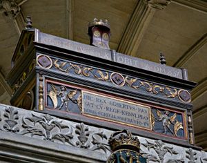 윈체스터 대성당의 폭스 주교가 설치한 16세기 영안실 상자 중 하나로, 에그버트의 유골을 담고 있다고 한다.