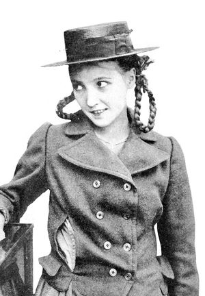 러브가 스웨덴 하녀 훌다 역을 맡은 영화 The Flying Torpedo(1916). 이는 그녀의 두 번째 영화 출연작이다.