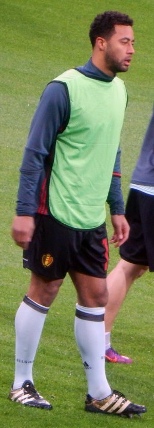 2017년 국가대표팀에서 몸을 풀고 있는 뎀벨레