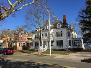 Diamond Historic District의 Nahant Street