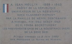 1943년 1월 미리벨 마을에서 연합 레지스탕스 운동(MUR는 프랑스 약어) 창설을 기념하는 기념패