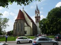 2008년 화재로 지붕이 심하게 손상된 복원된 복음주의 교회