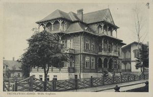 고플라나 빌라(1911년부터 1937년까지 온천 소유주였던 라이문드 야로슈의 집)