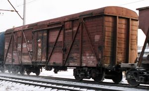 피난민들은 이러한 객차로 수송되었다.