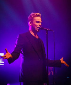 핀란드 드래그 아티스트 크리스탈 스노우, 2012년 공연