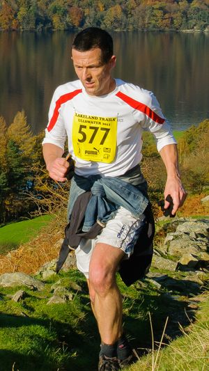 트레일 러닝 쇼츠