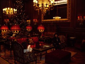 호텔 자허 라운지의 저녁 모습