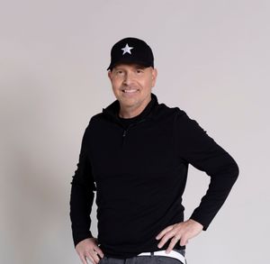 2018년의 마이크 헨리