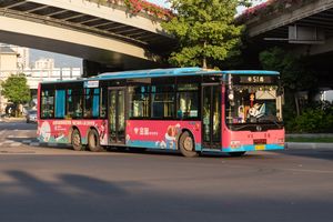 푸저우에서 운행중인 XML6145J98C