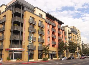 노호 예술 지구의 개발.