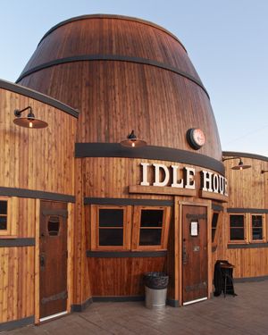 빈랜드 애비뉴에 위치한 아이들 아워 카페