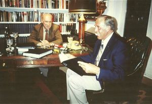 몽케(왼쪽)와 오토 귄셰, 1999