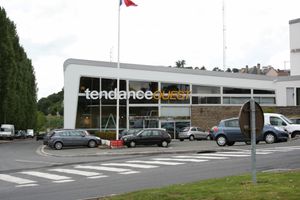 Tendance Ouest 스튜디오.