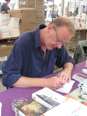 장 퉈, 생로 출신의 프랑스 소설가