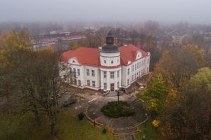 텔샤이 로마 가톨릭 교구의 교구청