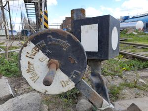 1945년 이전 그단스크 항구의 Walter Hoene가 제조한 트랙 드라이브의 수동 분기기, 전 연료 저장소 부지