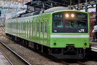 간사이 본선에서 운행중인 201계