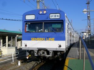2007년 1월 센세키 선에서 운행 중인 마지막 103계 전동차