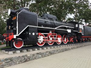 유즈노사할린스크역 앞에 보존되어 있는 D51-22 (2015년 8월 촬영)