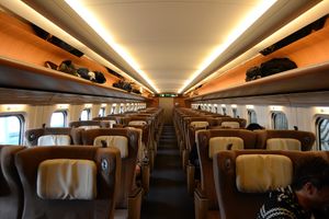 그린샤 차내(E5계)