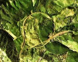 일본 히사쓰 선의 오코바 스파이럴과 지그재그 구간