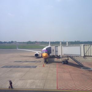 녹에어, 우본 랏차타니 공항