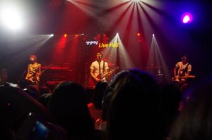 2010년 민트 페스타에서 공연하는 몽니