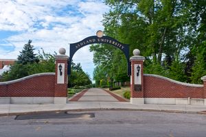 애슐랜드 대학교 입구