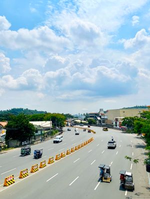 안티폴로 시의 순환 도로