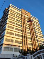 구 시청 옆에 새로 지어진 시청 부속 건물