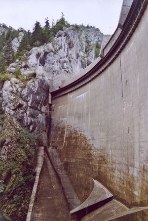 1953년에 완공된 샤텔로 댐