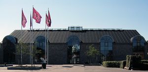 홀메가드 유리 공장