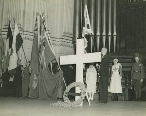 1940년 브리즈번 시청에서 열린 휴전 기념일 행사