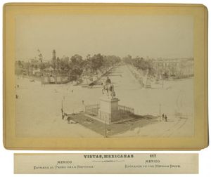 19세기 레포르마 거리의 카를로스 4세 기마상