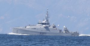 워리어급 다목적 근해 초계함