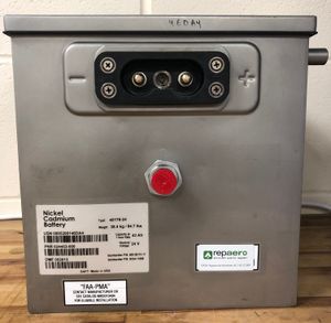 측면에서 본 환기형 항공기 배터리