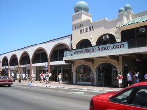 칼레 프리메라의 상점들