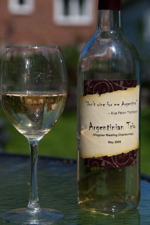 아르헨티나산 비오니에-리슬링-샤르도네 블렌드