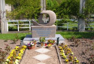 바다에서 돌아오지 못한 자스니츠 심해 어부 기념비