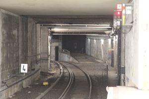 포츠다머 플라츠역 남쪽의 터널과 링반 지선 연결을 위한 사용되지 않은 경사로